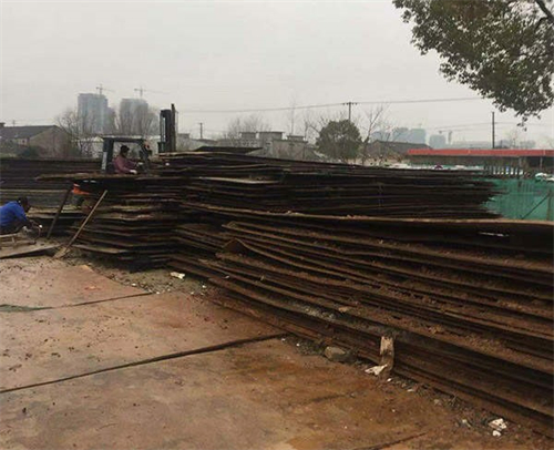 常德市鑫翔建筑設(shè)備租賃有限公司,常德墊路鋼板租賃,墊路鋼板銷(xiāo)售,機(jī)械設(shè)備租賃哪里好 常德市鑫翔建筑設(shè)備租賃有限公司,常德墊路鋼板租賃,墊路鋼板銷(xiāo)售,機(jī)械設(shè)備租賃哪里好